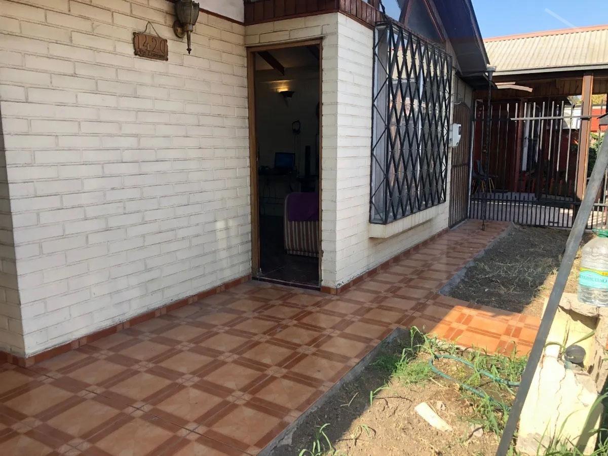 Acogedora Casa En Calle Cerrada