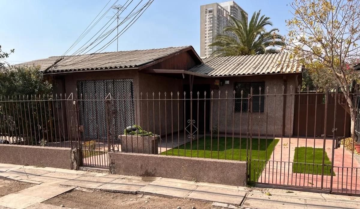 Acogedora Casa, Conjunto Cerrado, 3 Dormitorios
