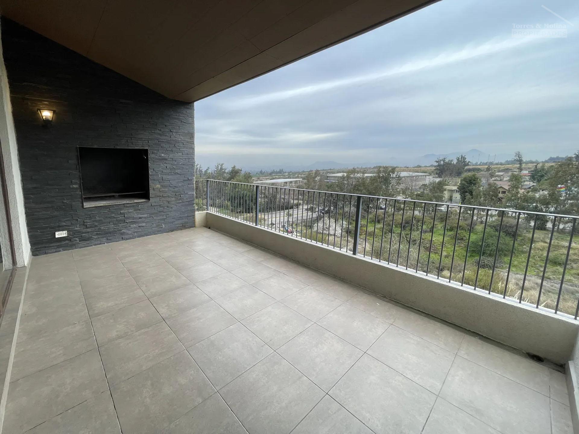 Hermosa Vista Despejada, Con Amplia Terraza/asadera, Est Bod