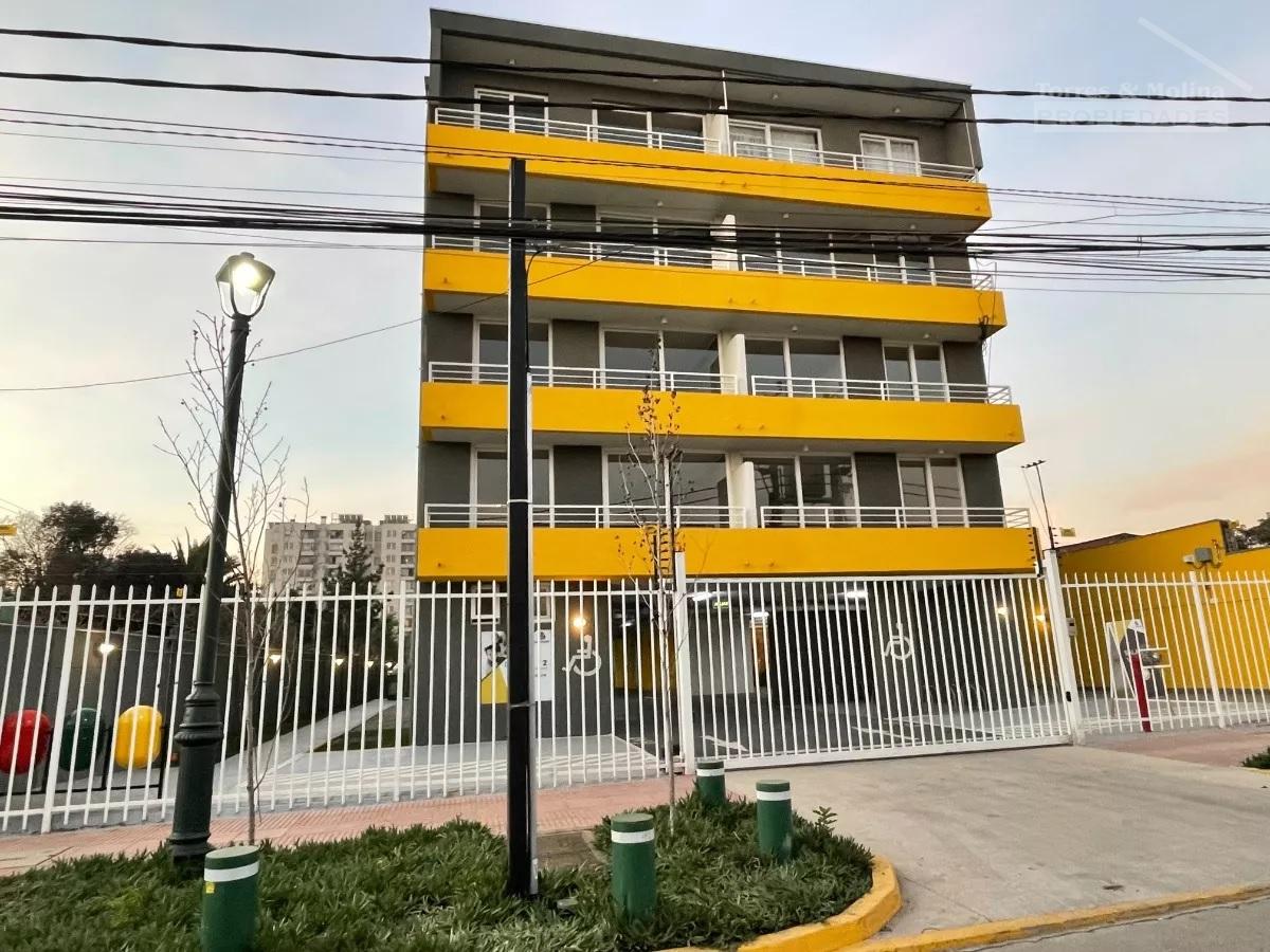 Semi Amoblado, Lindo Departamento Con Vista Despejada, Est.
